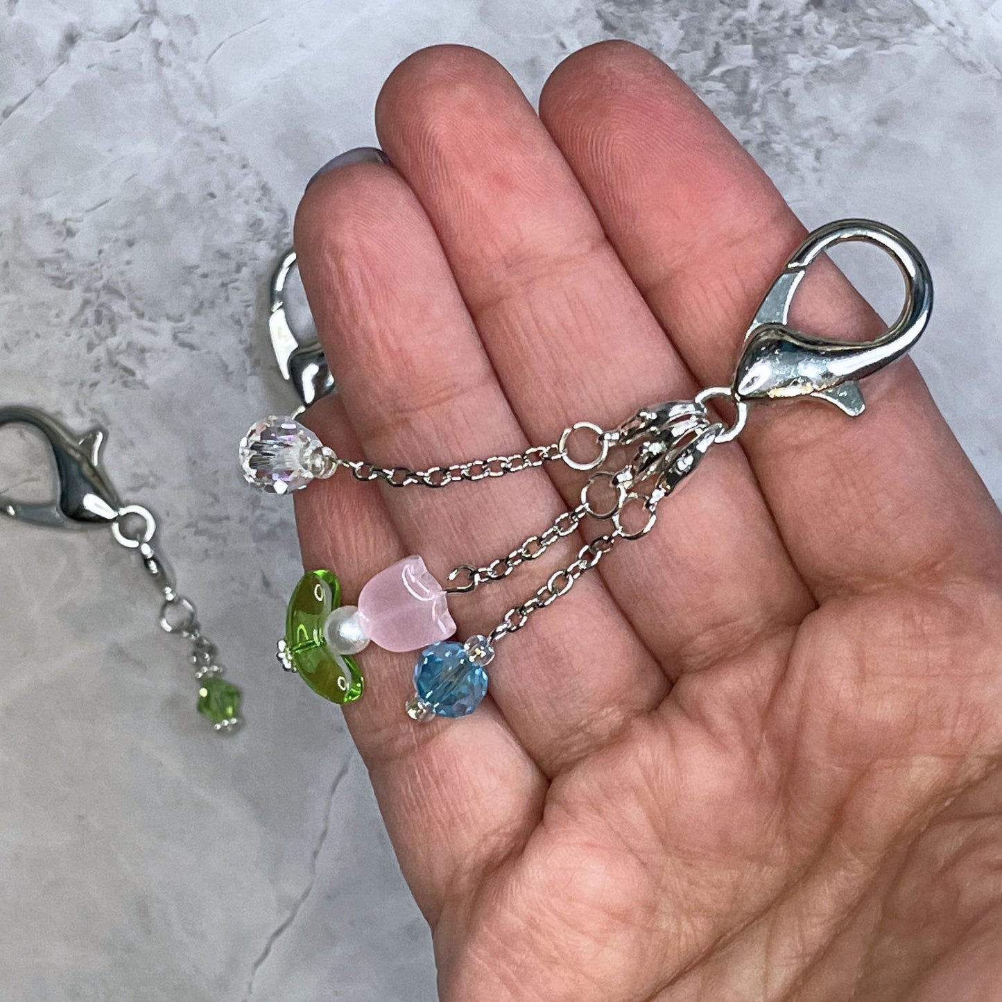 Stitch markers with detachable elements
