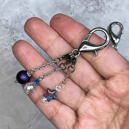 Stitch markers with detachable elements